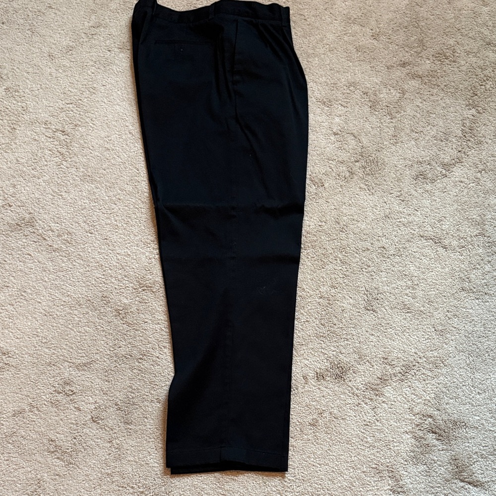Covington Men's Elegant Black Dress Pants